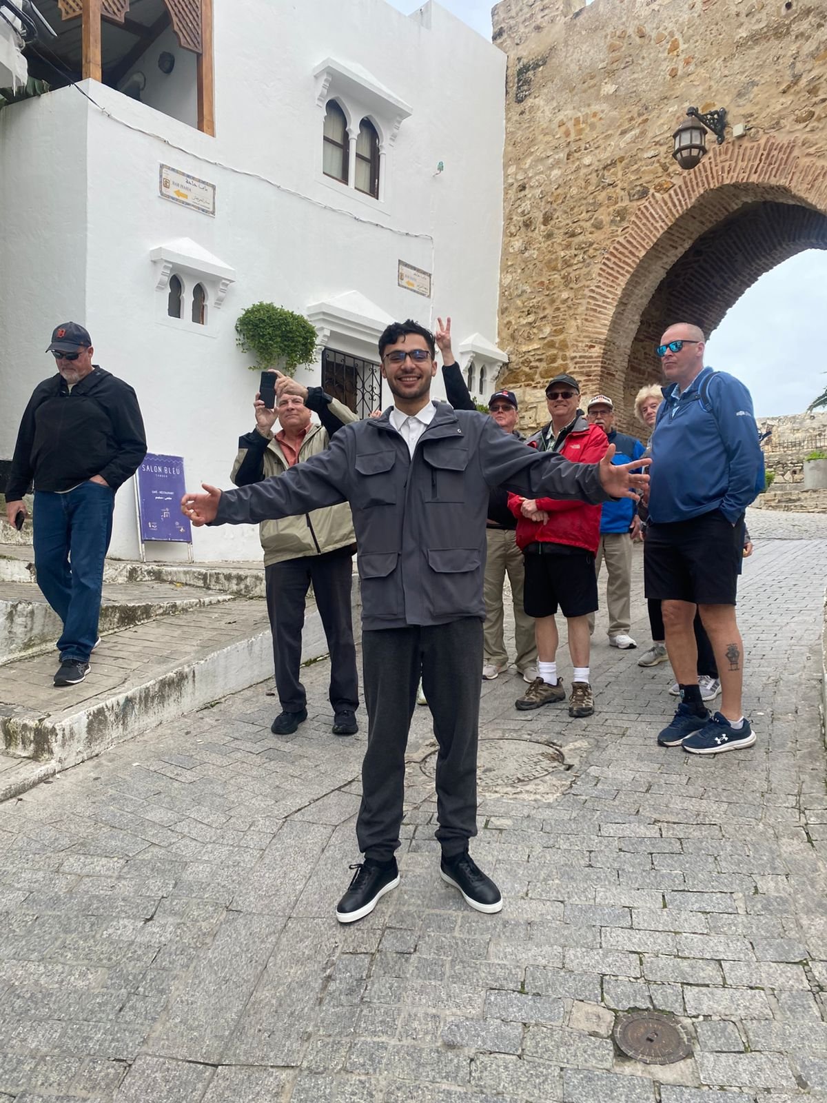 Aziz Joutei - Your Guide